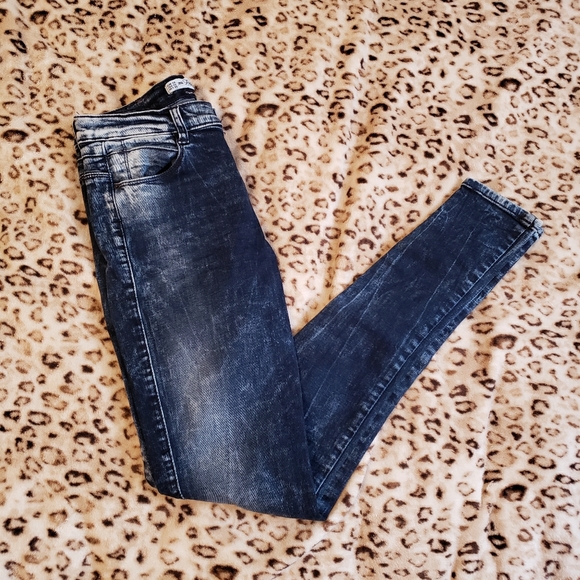 Zara Uniquely Dyed Skinny Jeans - Picture 8 of 10